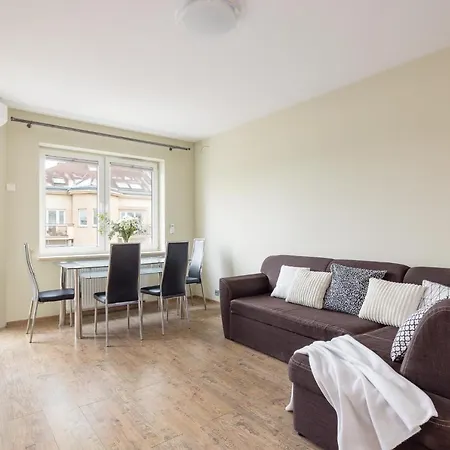Apartment Ursynow With Balcony Warsaw